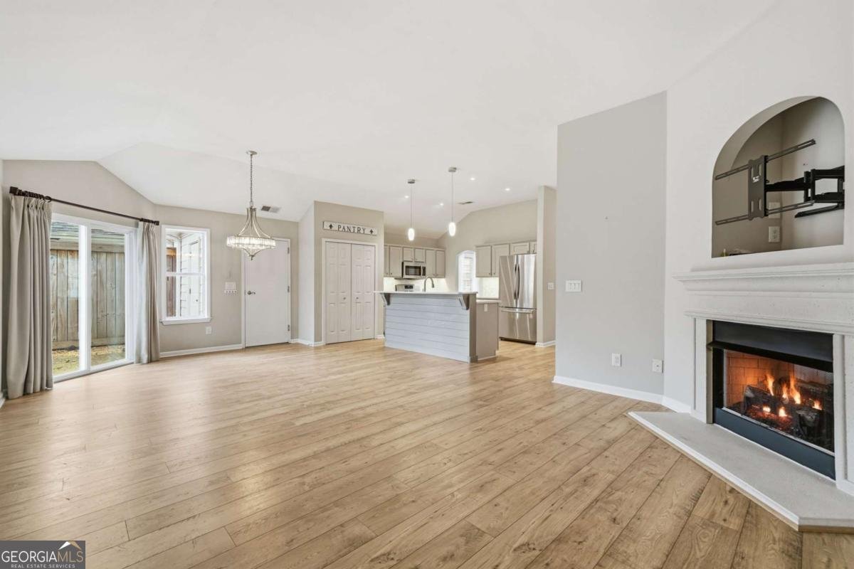 102 Courtyard Lane Woodstock - Photo 16