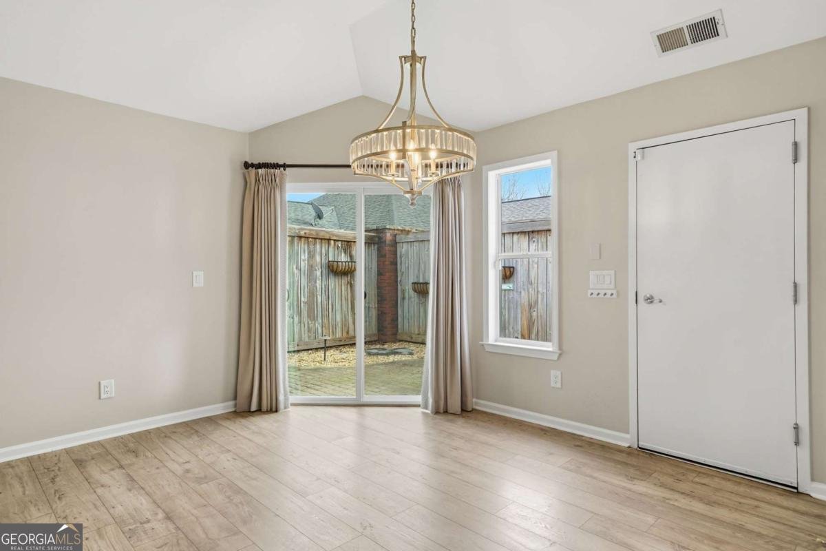 102 Courtyard Lane Woodstock - Photo 19