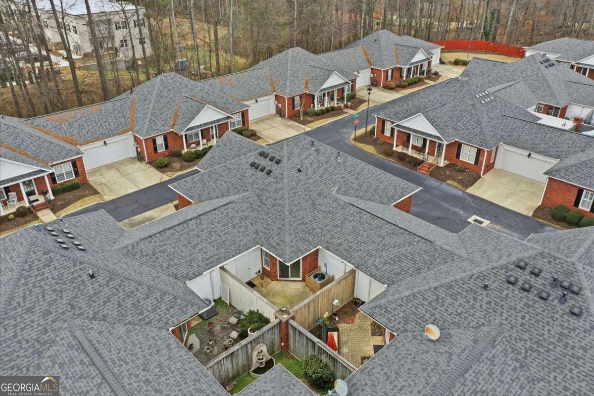 102 Courtyard Lane Woodstock - Photo 40