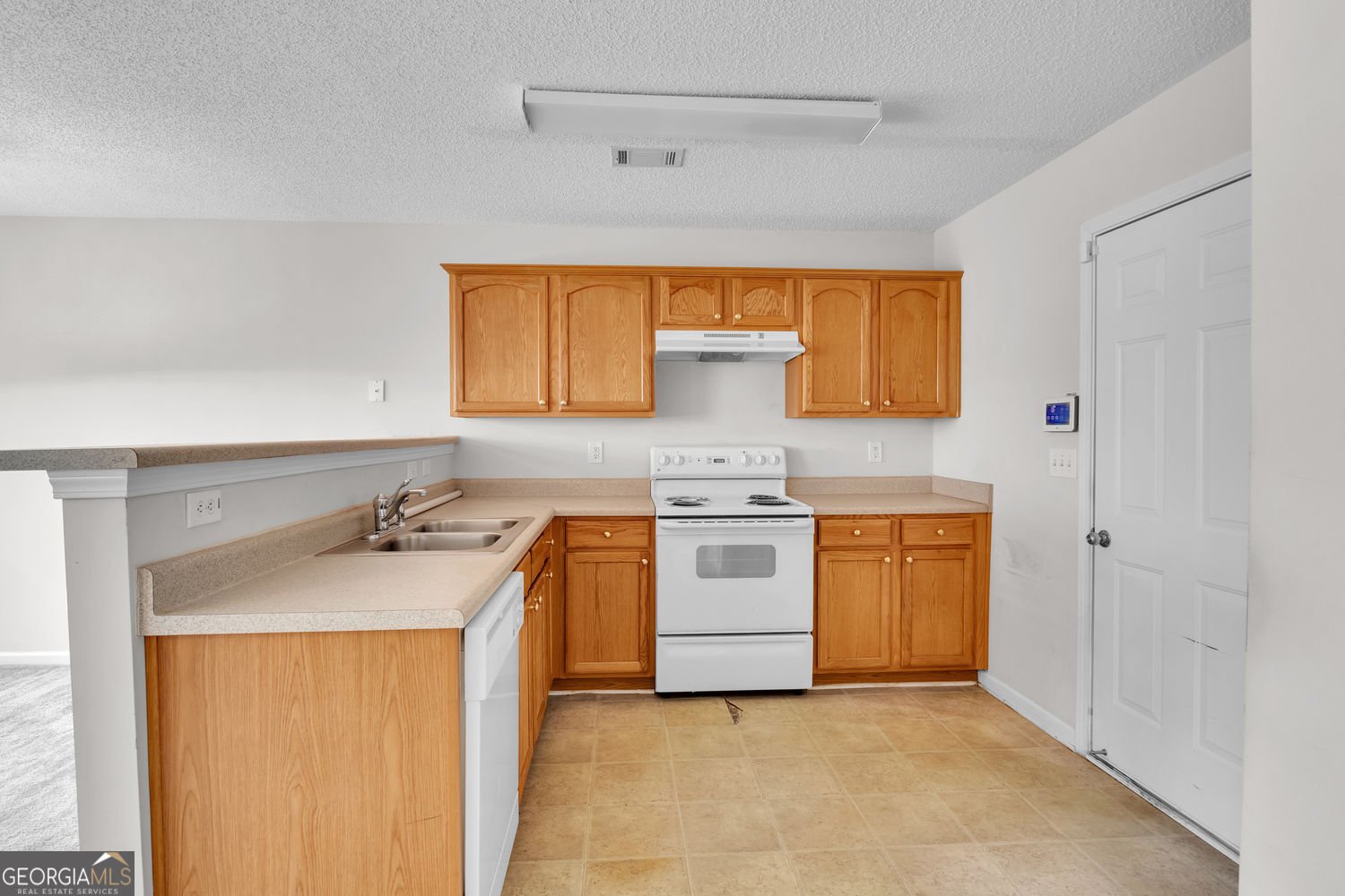 7243 April Court Morrow - Photo 12