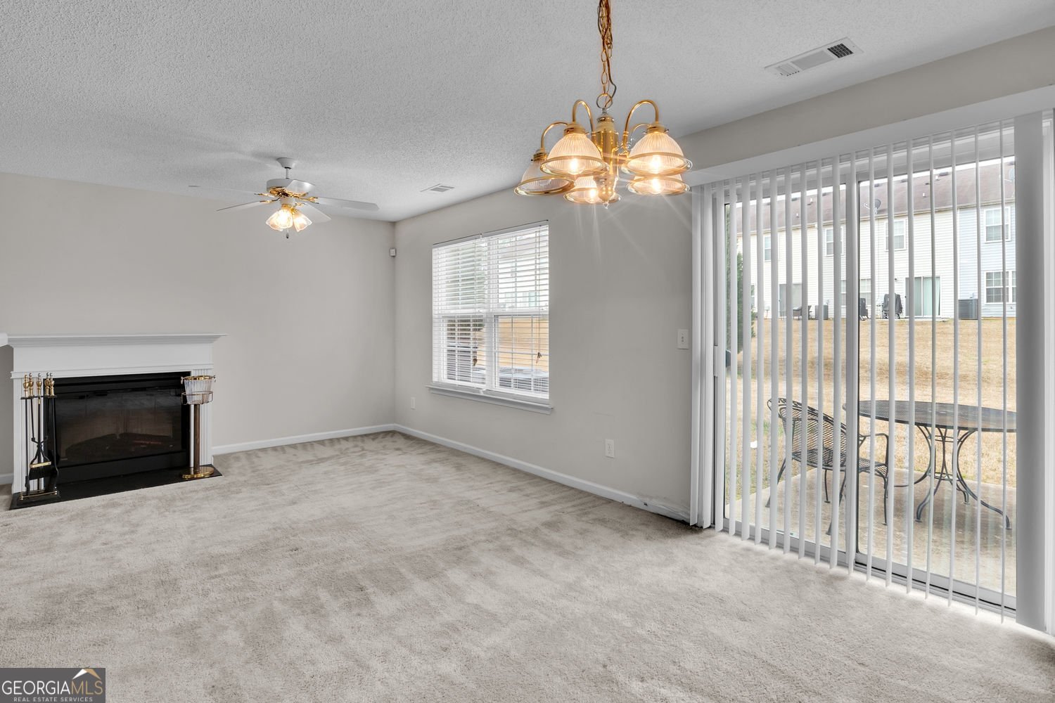 7243 April Court Morrow - Photo 6