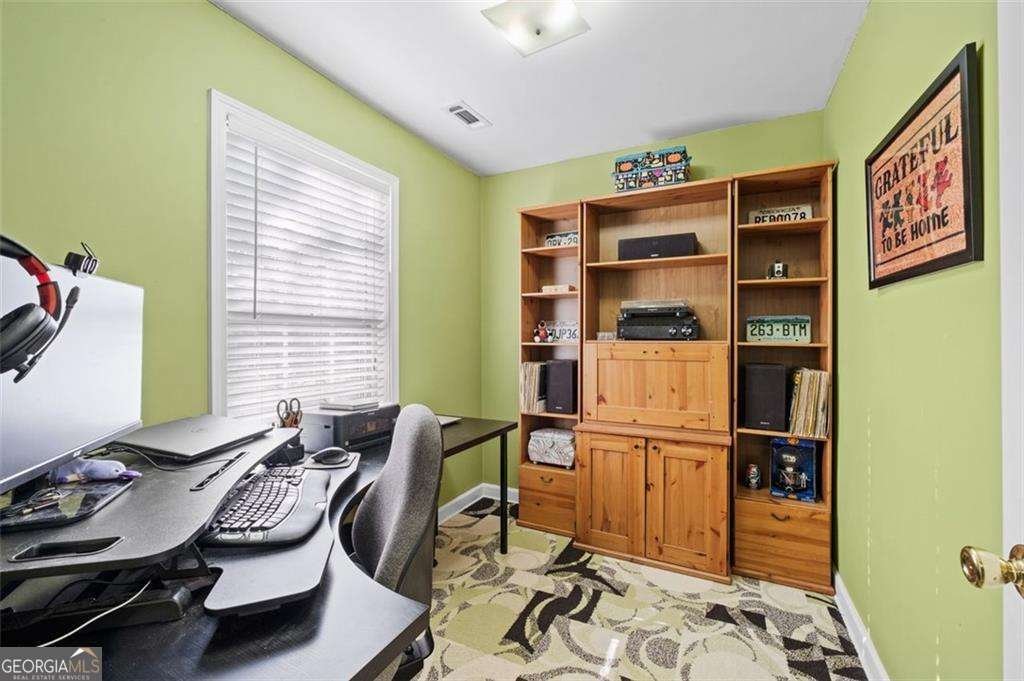 238 Crescent Circle Marietta - Photo 13