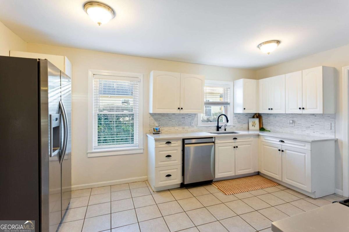 1060 McLinden Avenue Smyrna - Photo 10