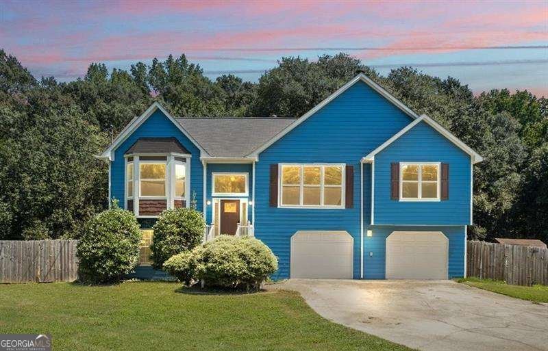 4591 Meadows Road Powder Springs - Photo 1