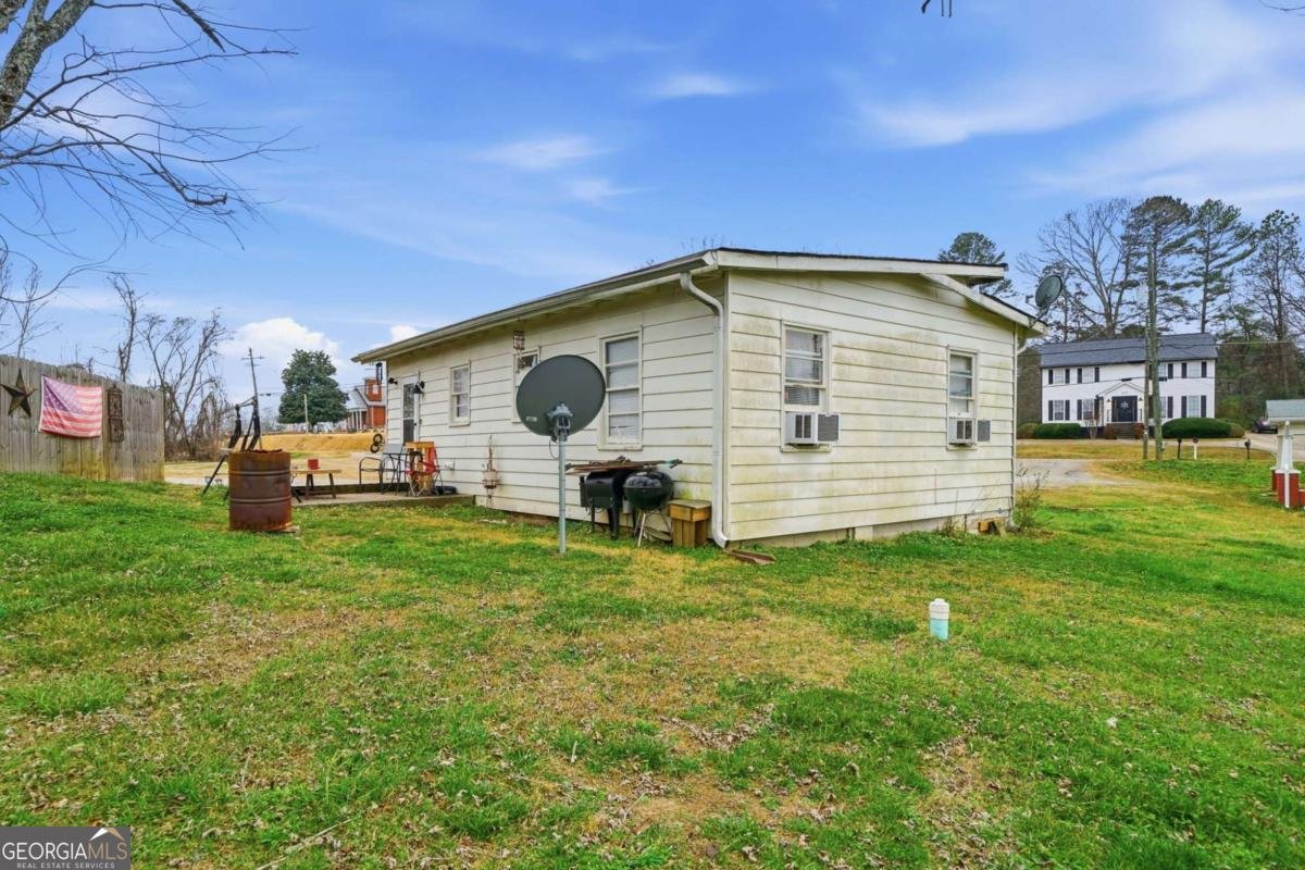 502 Old Canton Rd Ball Ground - Photo 32