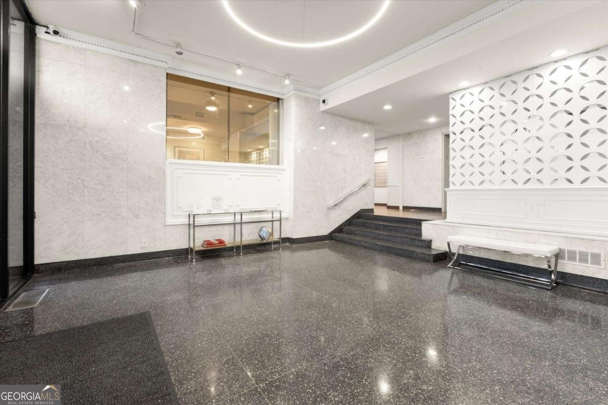 3060 Pharr Court Atlanta - Photo 16