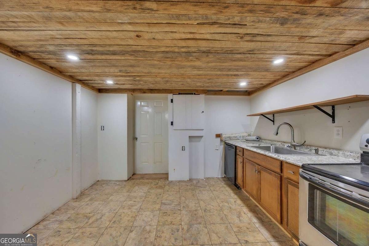 1113 Honeysuckle Drive Canton - Photo 37