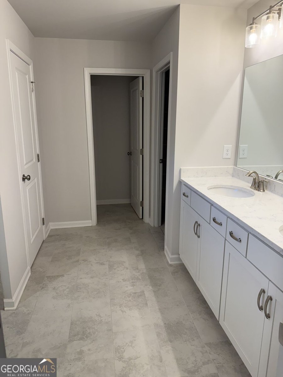 230 Mackenzie Court Covington - Photo 9