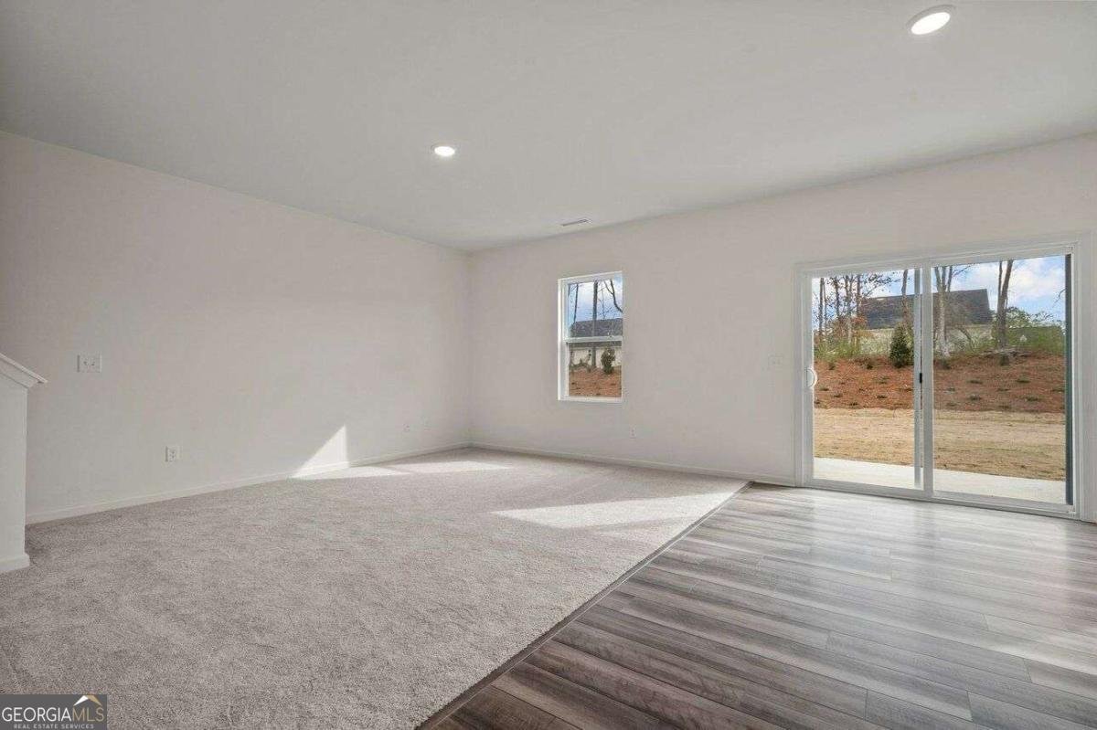 356 Bandimere Pkwy Dallas - Photo 11