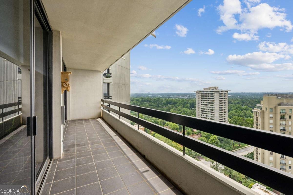 2660 Peachtree Road Atlanta - Photo 32