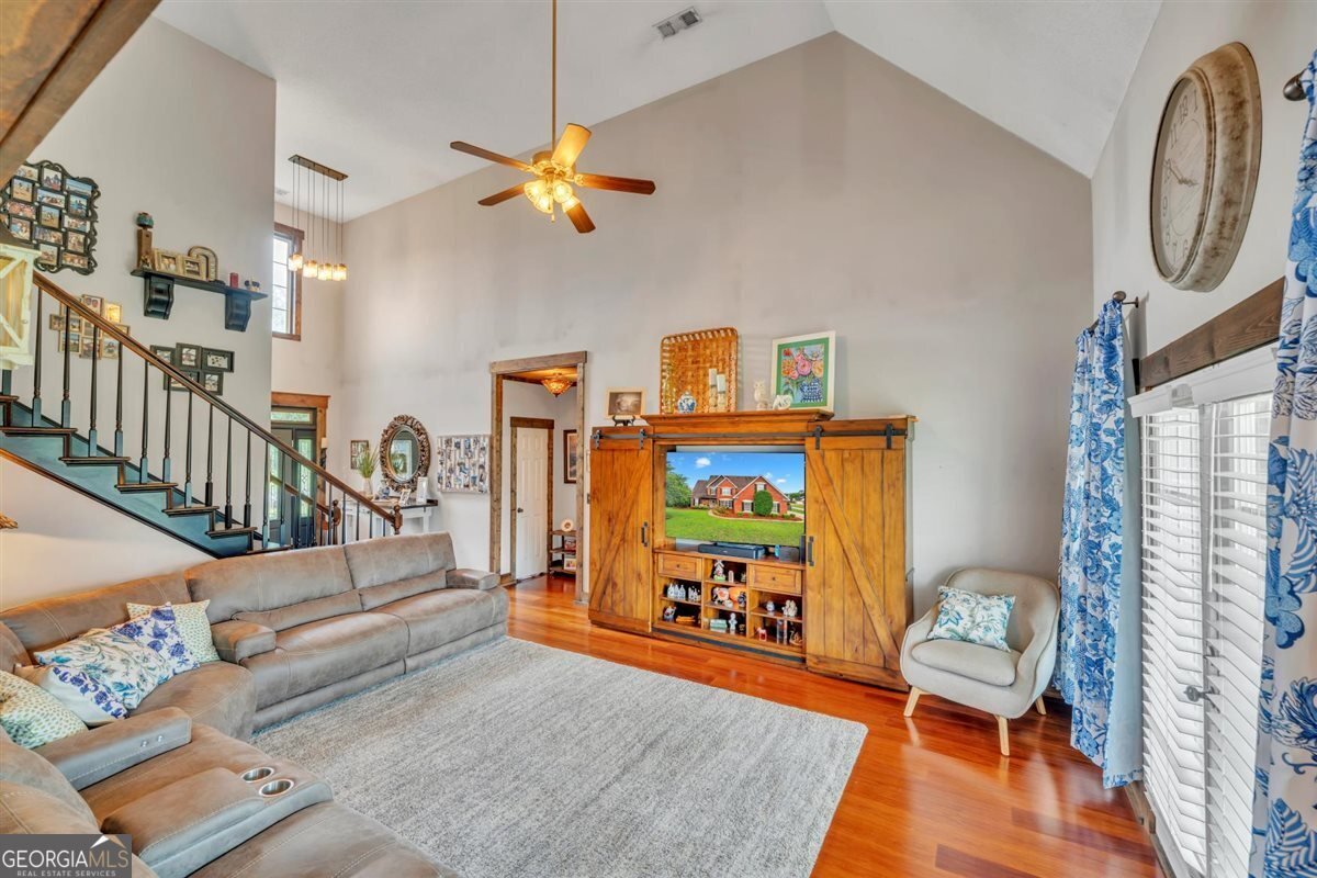 218 Knob Hill Drive Warner Robins - Photo 6