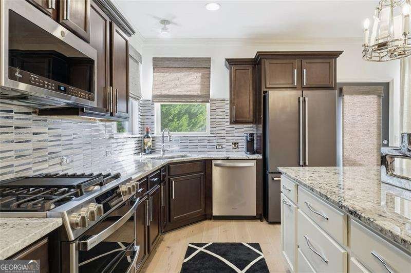 4315 Jeston Court Cumming - Photo 11