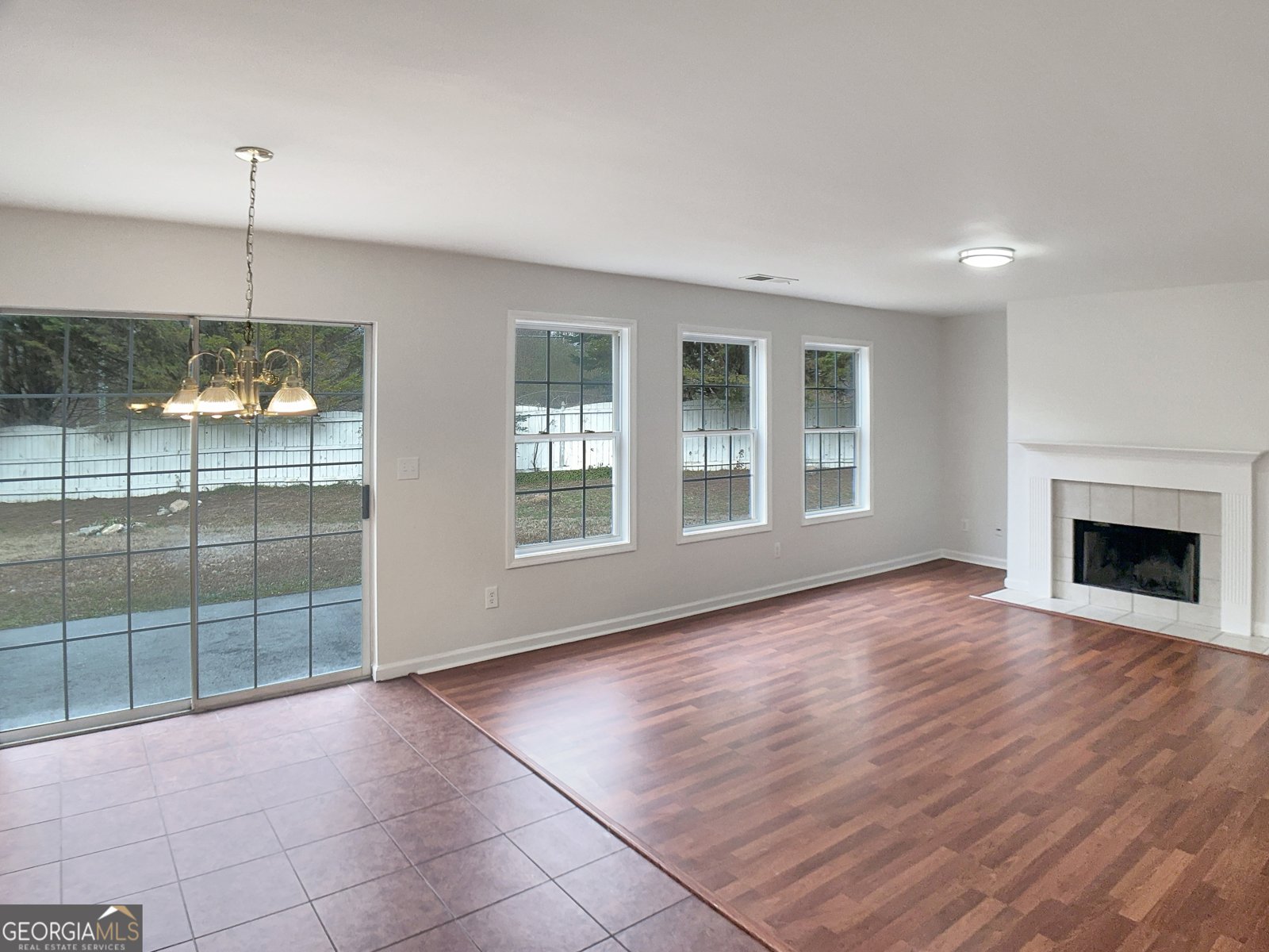 863 Langley View Court Loganville - Photo 8