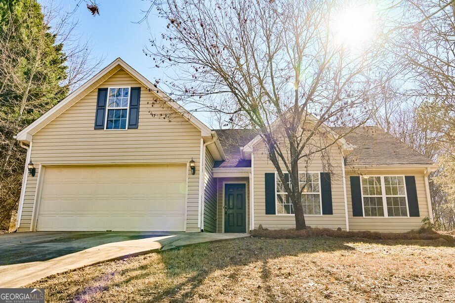 40 Crooked Creek Drive Covington - Photo 1