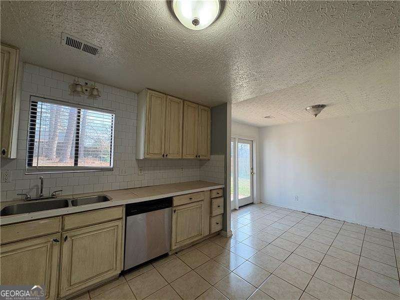 1317 Country Downs Drive Norcross - Photo 7