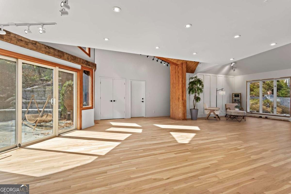 120 Laurel Drive Atlanta - Photo 7