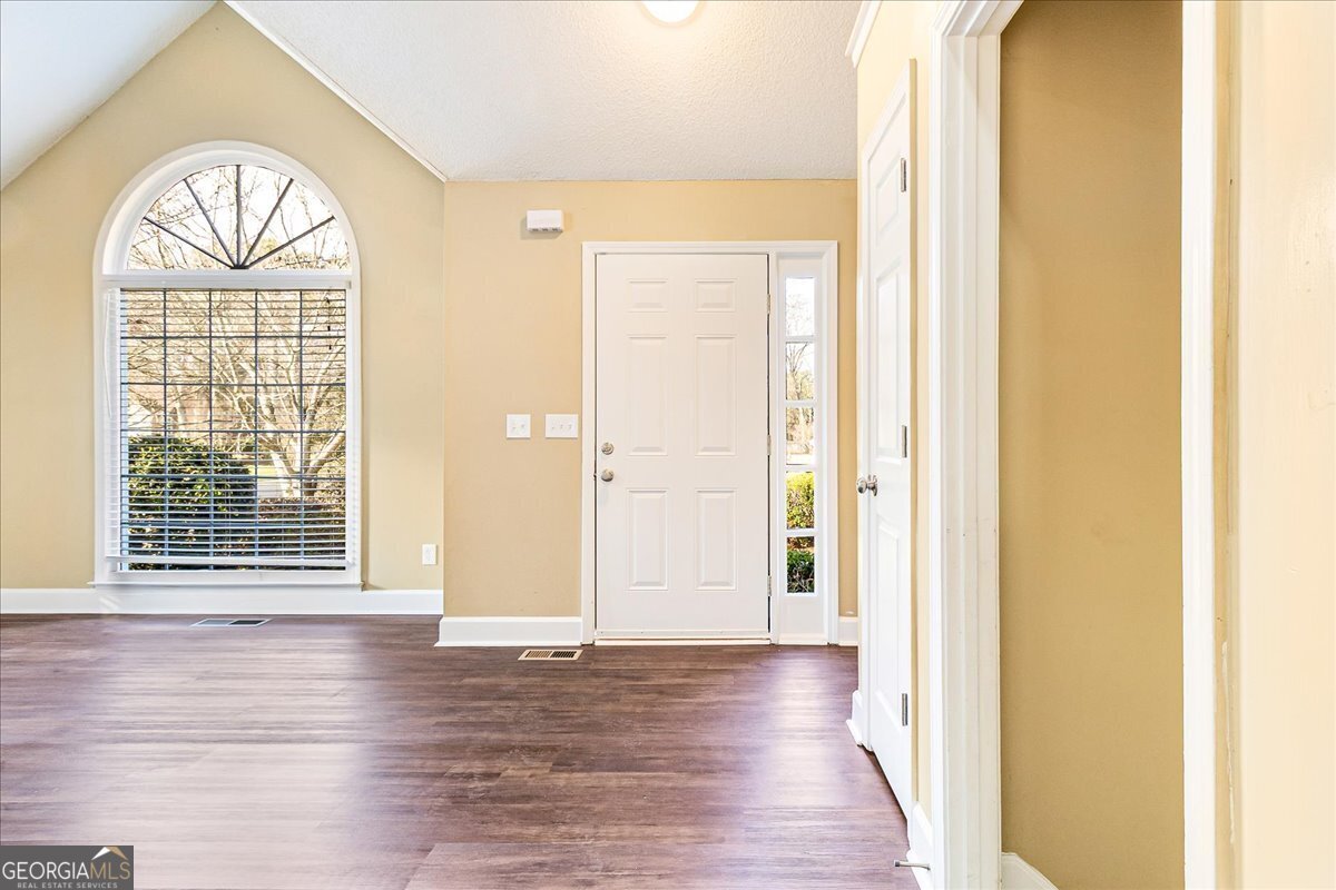 7810 Wynfield Circle Cumming - Photo 7