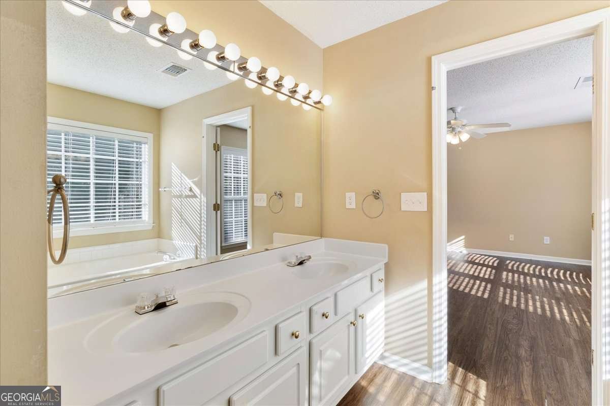 607 Wallnut Hall Trail Woodstock - Photo 19