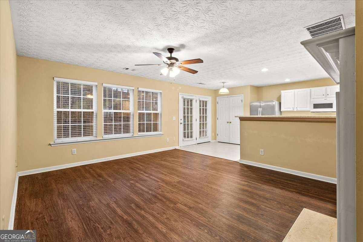 329 Meadows Lane Canton - Photo 13