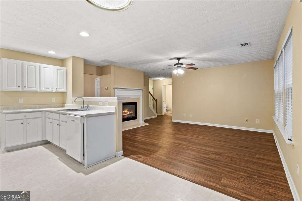 329 Meadows Lane Canton - Photo 17