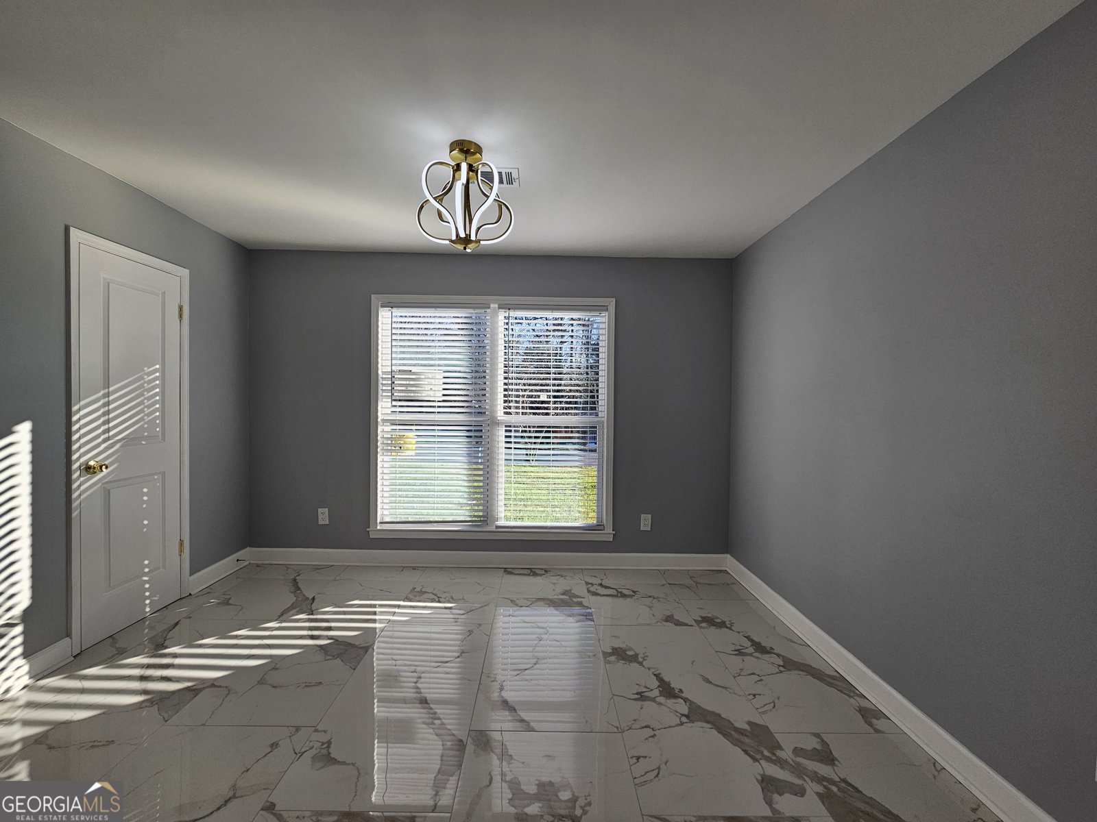 391 Park Ridge Circle Riverdale - Photo 19