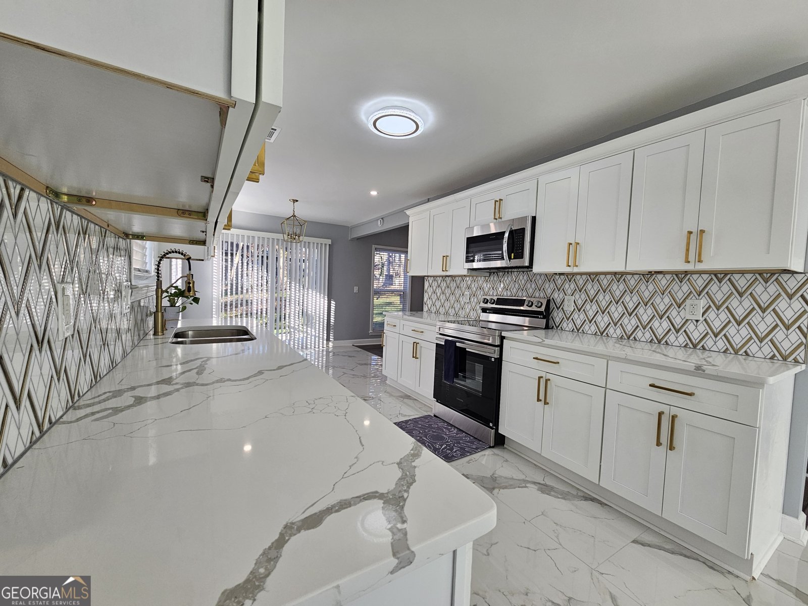 391 Park Ridge Circle Riverdale - Photo 24