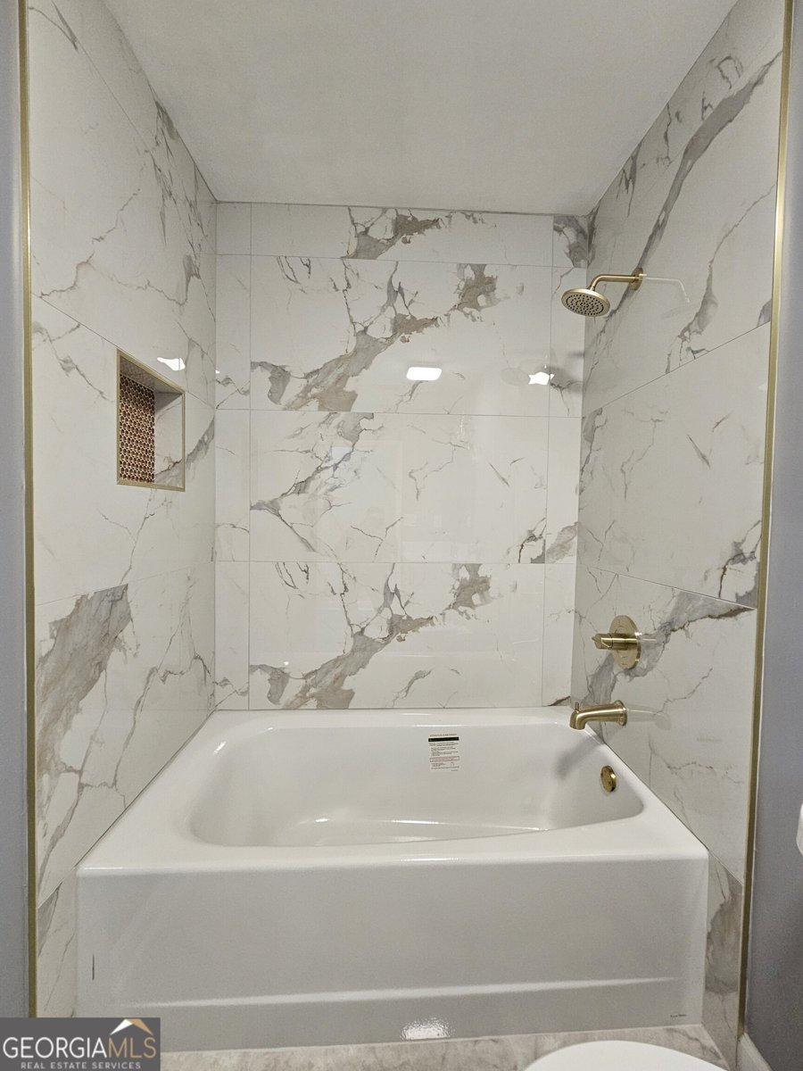 391 Park Ridge Circle Riverdale - Photo 33