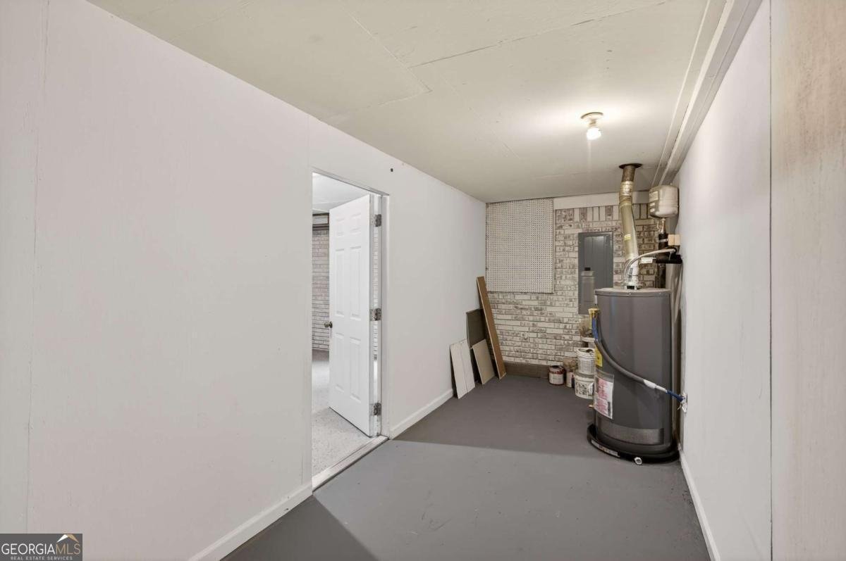 239 Andrea Circle Lilburn - Photo 16