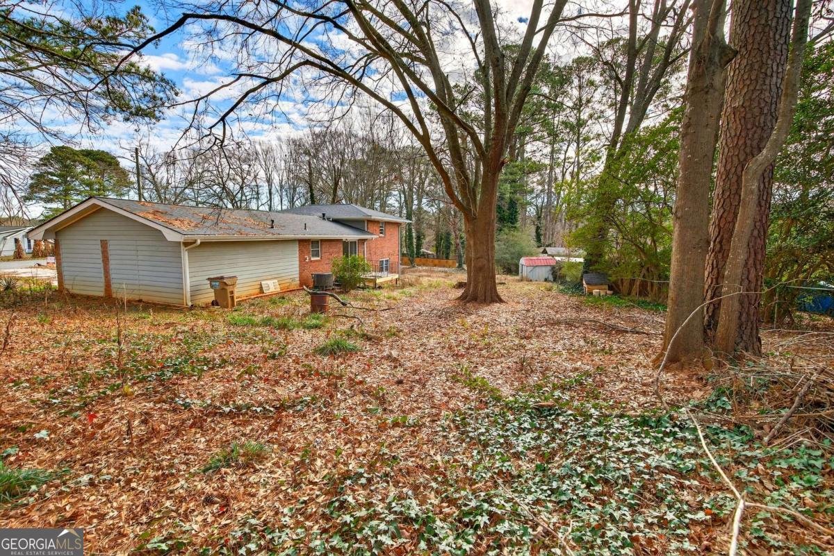 239 Andrea Circle Lilburn - Photo 36