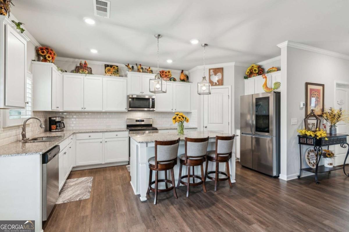 4365 Sunflower Circle Cumming - Photo 14