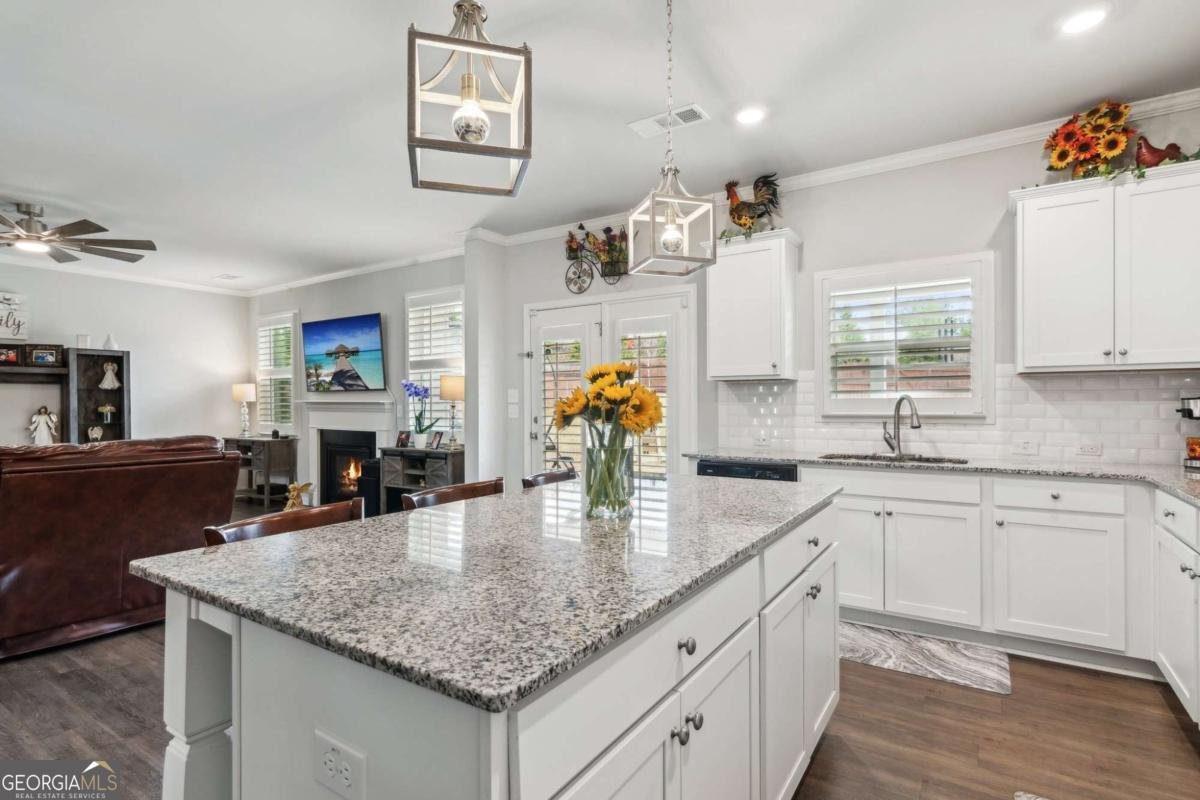 4365 Sunflower Circle Cumming - Photo 16