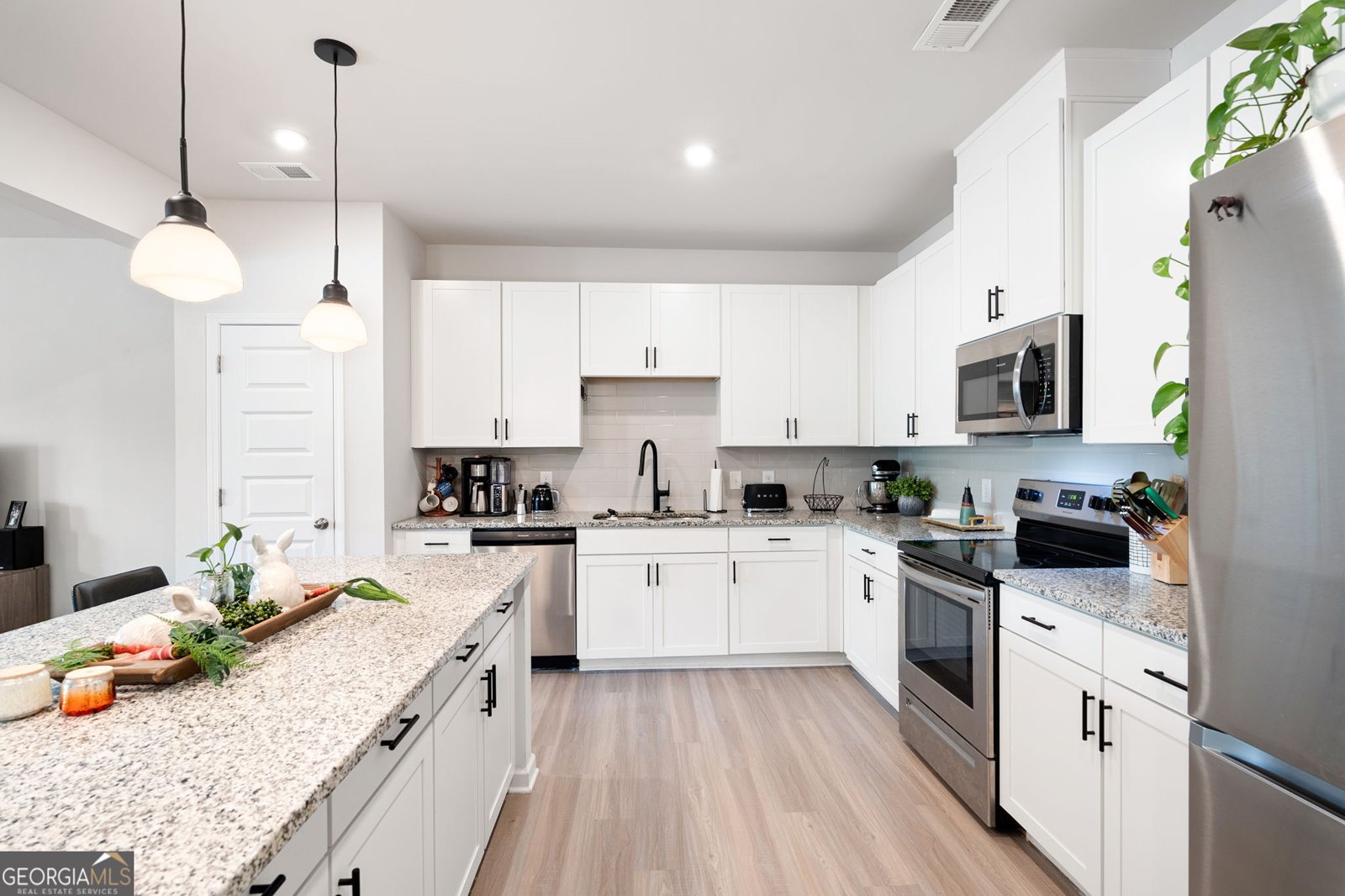 320 Crider Court Woodstock - Photo 11