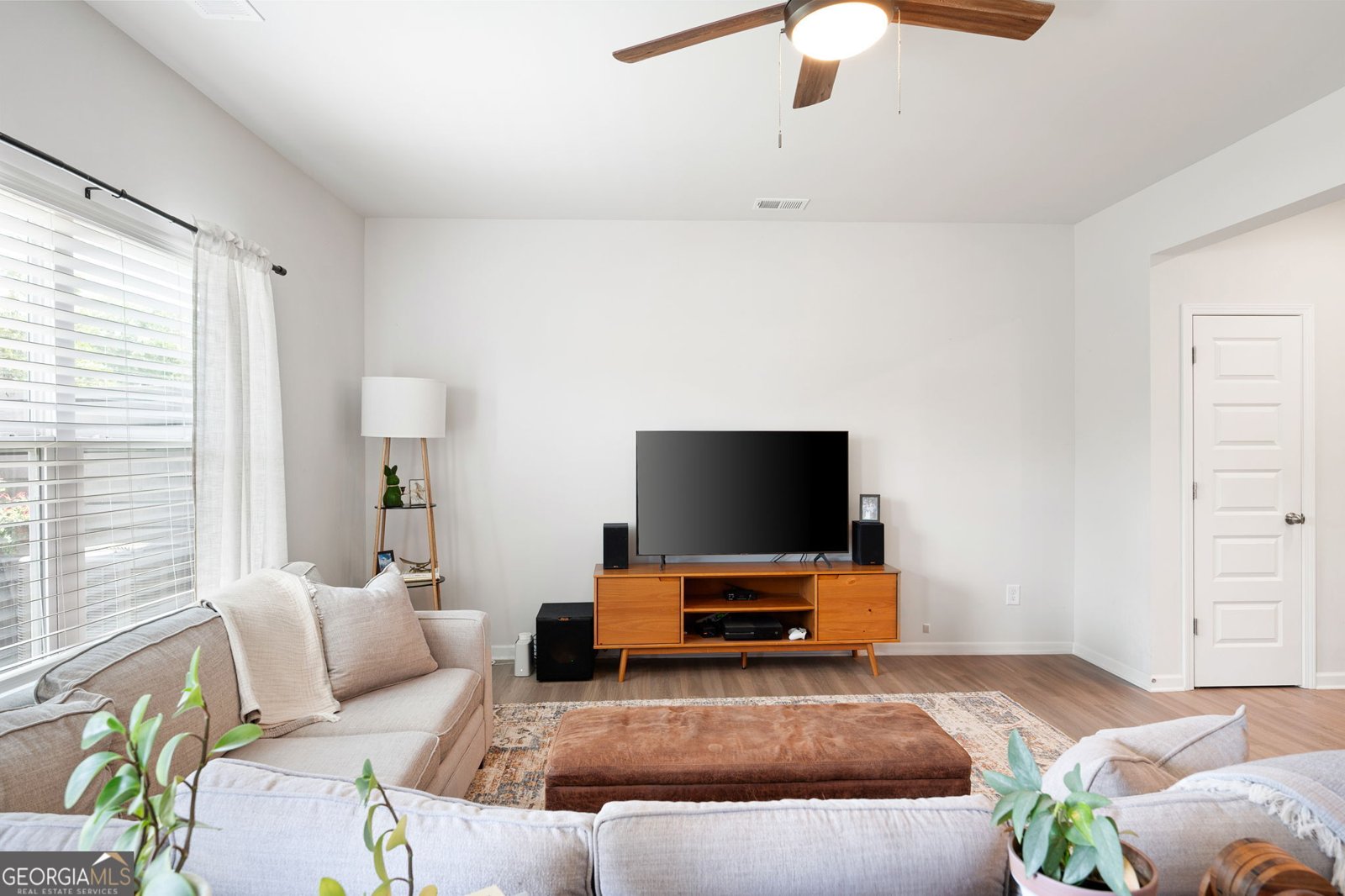 320 Crider Court Woodstock - Photo 14