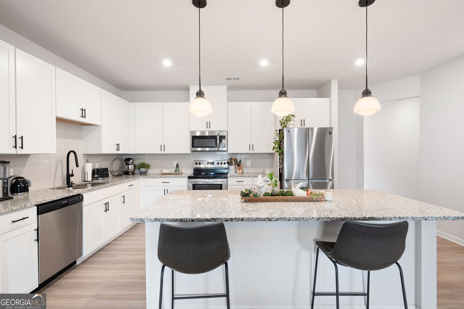 320 Crider Court Woodstock - Photo 7