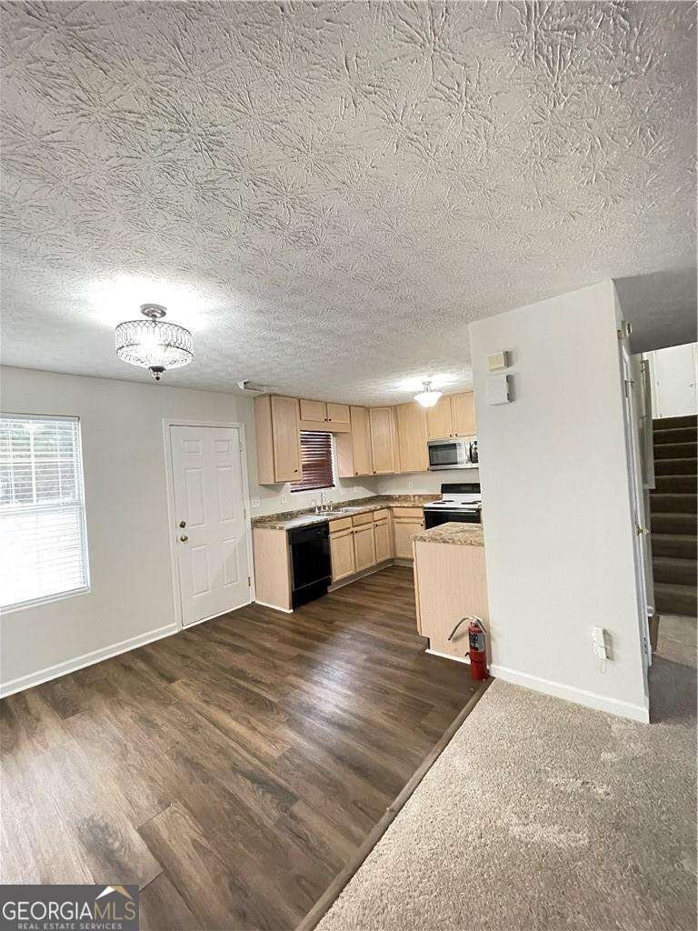 5619 Regency Forest Court Stonecrest - Photo 6