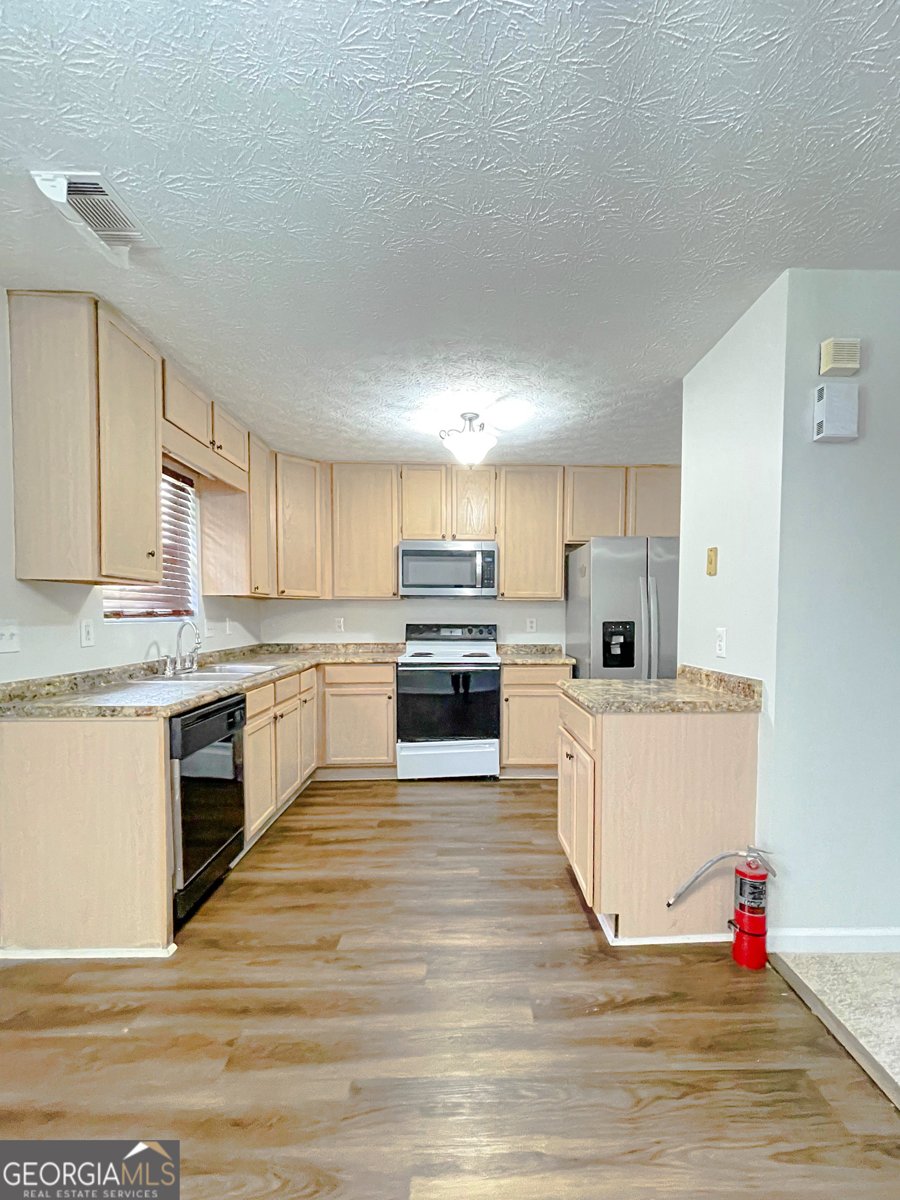 5619 Regency Forest Court Stonecrest - Photo 7