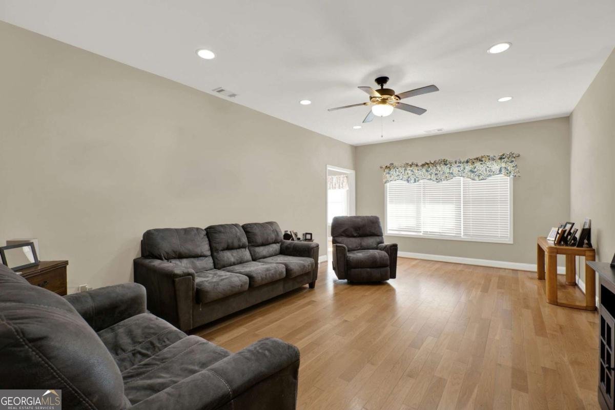 219 Regency Lane Calhoun - Photo 13