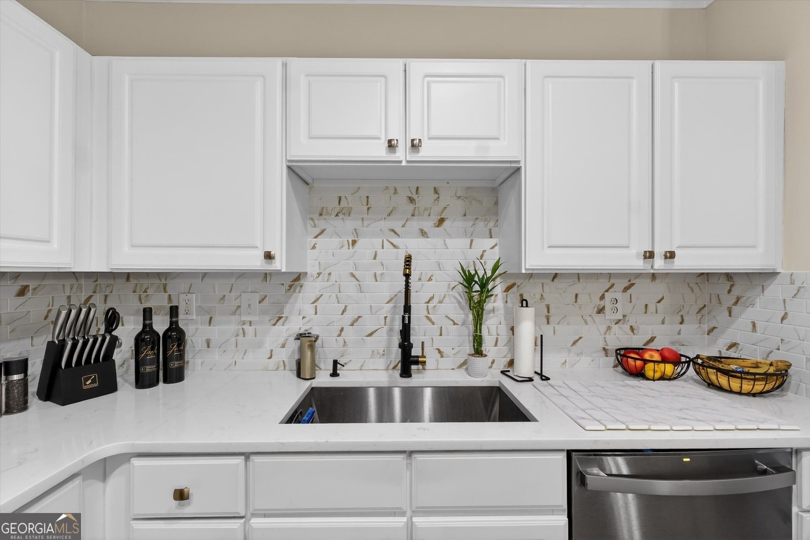 1850 Cotillion Dr Dunwoody - Photo 13