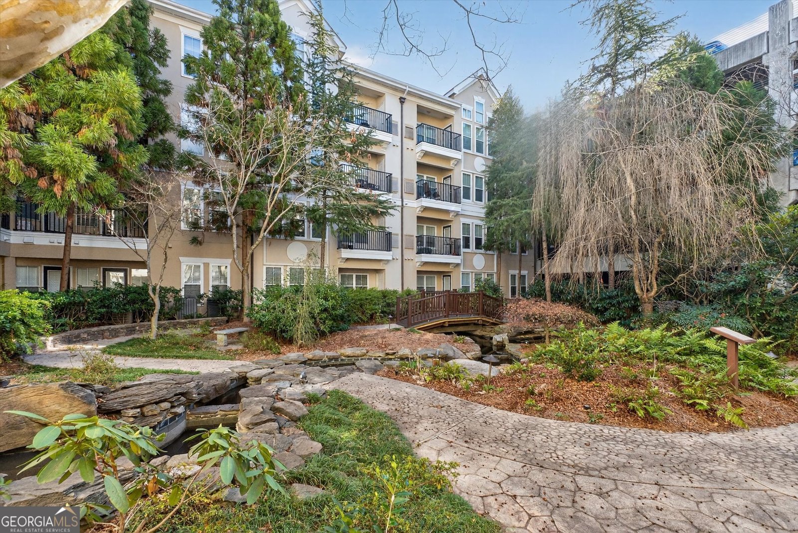 1850 Cotillion Dr Dunwoody - Photo 27