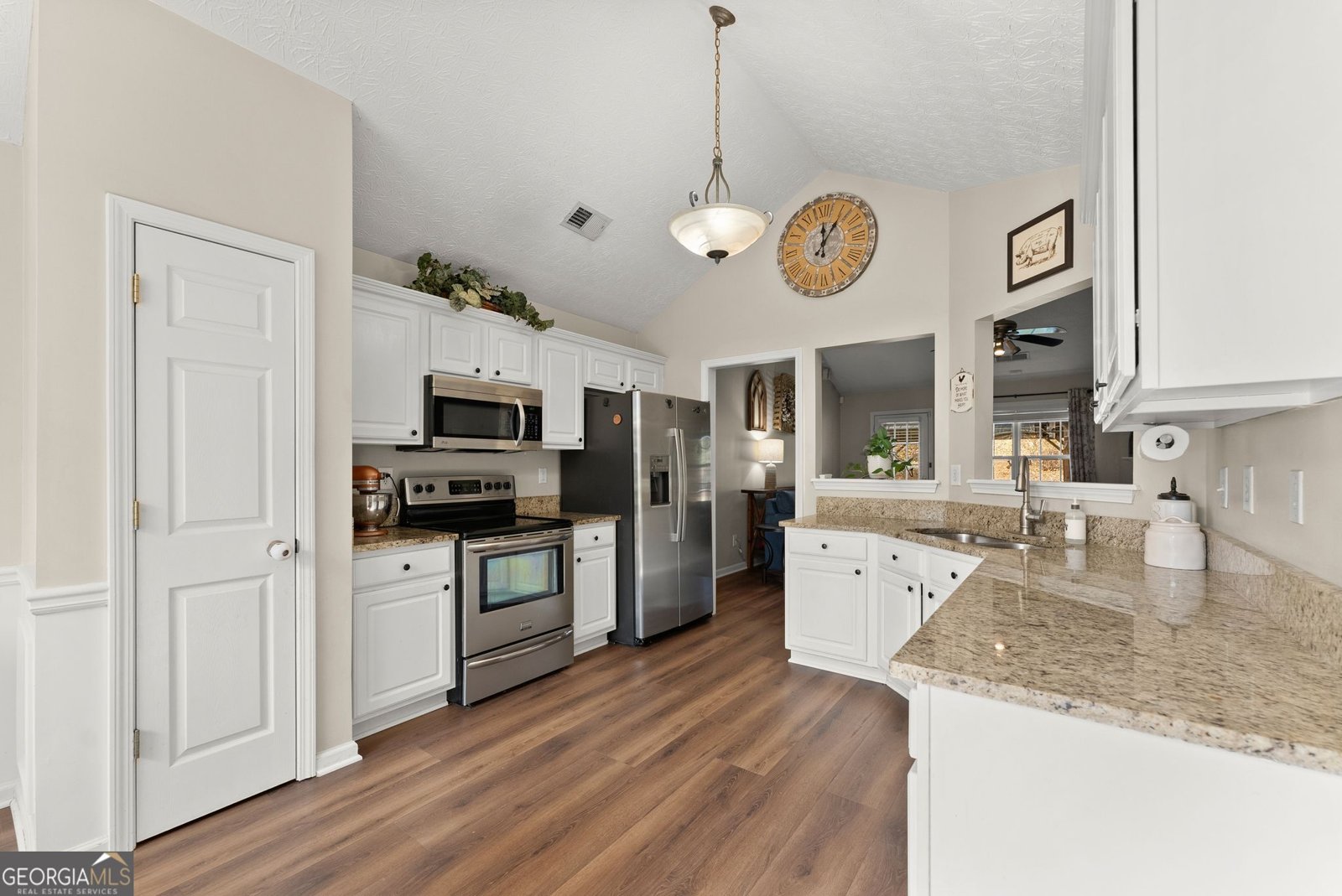 1360 Platinum Drive Hoschton - Photo 12