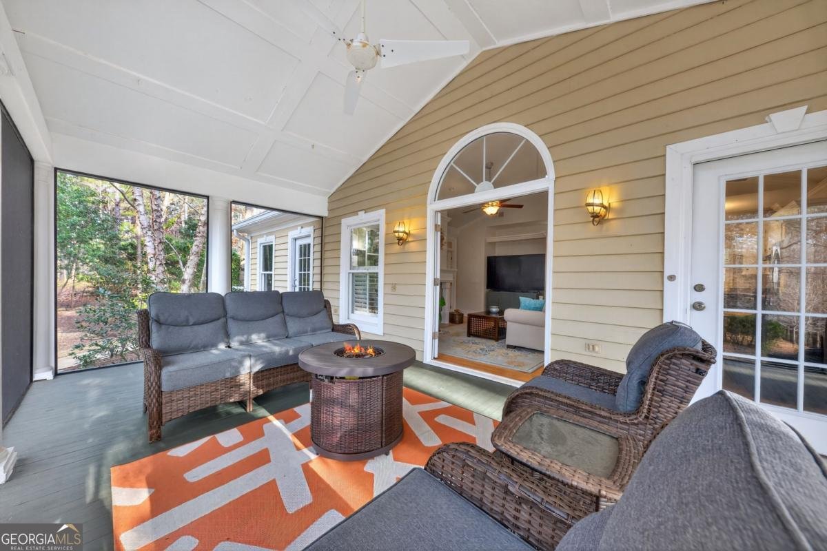 1091 Maple Ridge Way Greensboro - Photo 9