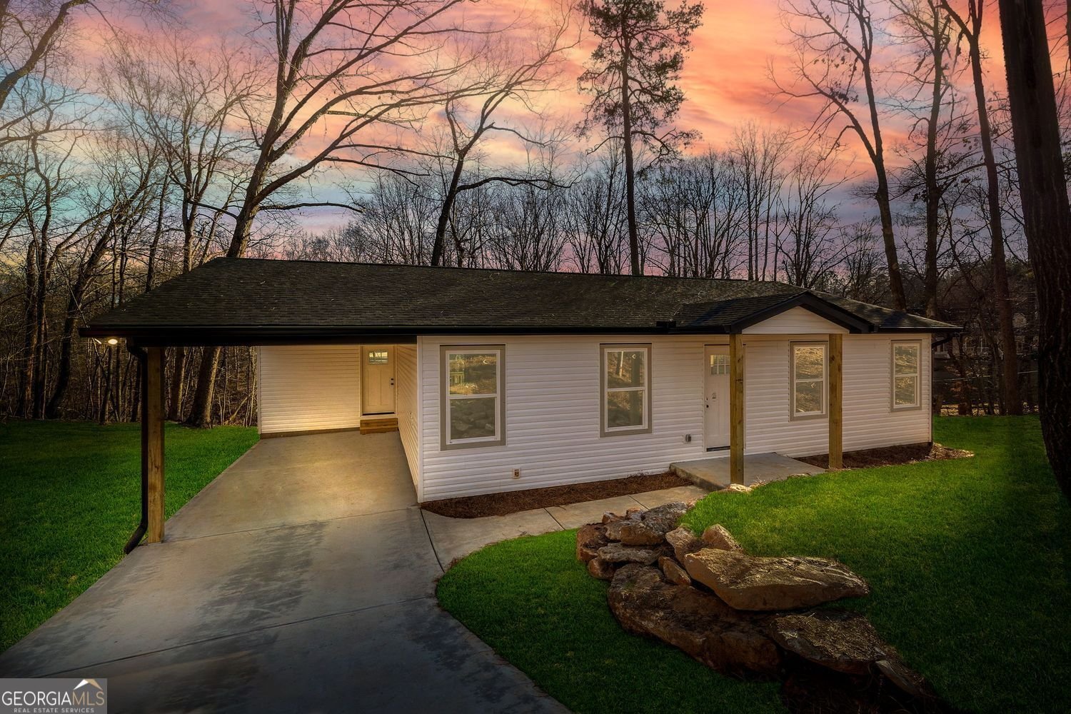 3672 Hidden Pond Drive Gainesville - Photo 1