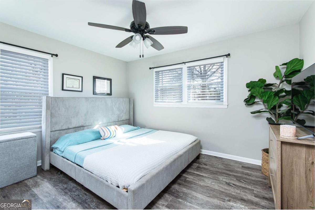 2356 Wynona Drive Marietta - Photo 10