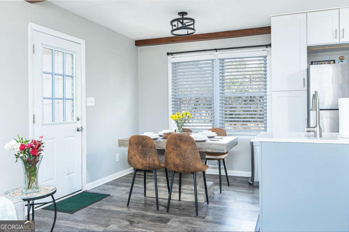 2356 Wynona Drive Marietta - Photo 8