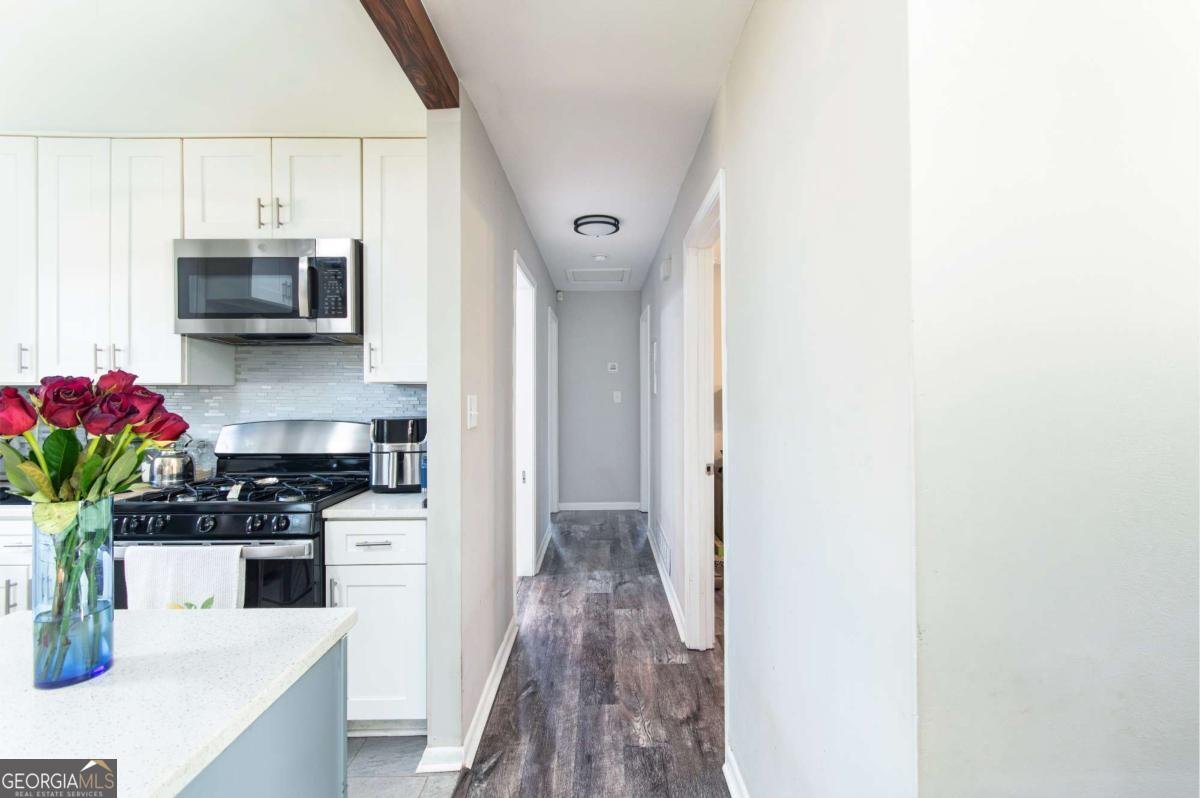 2356 Wynona Drive Marietta - Photo 9