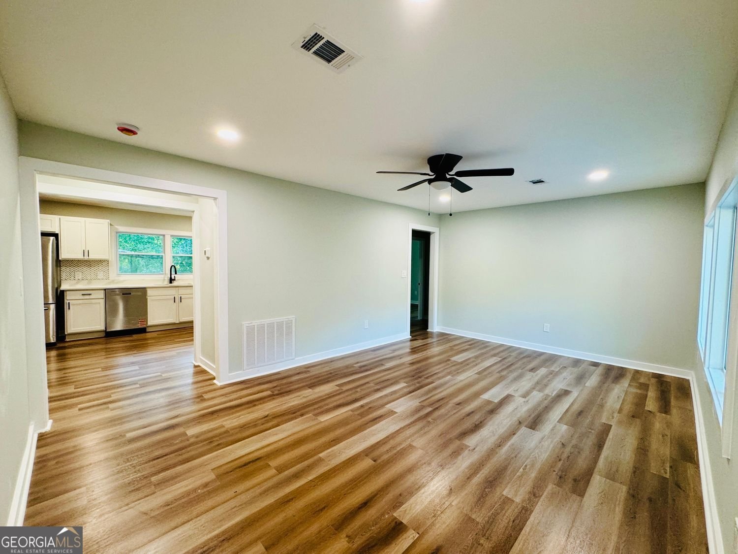 4248 Yates Drive Columbus - Photo 8