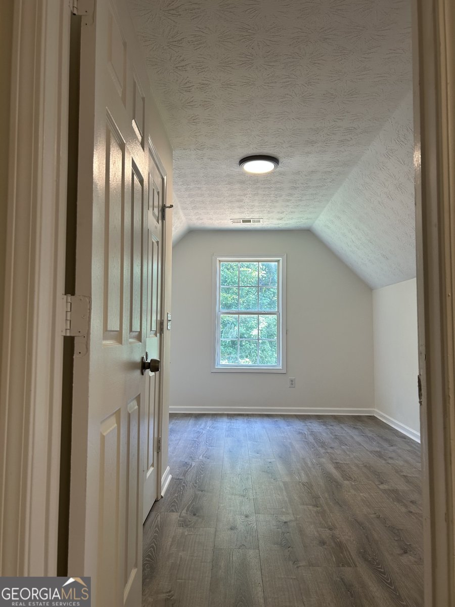 125 Sampson Court Covington - Photo 18