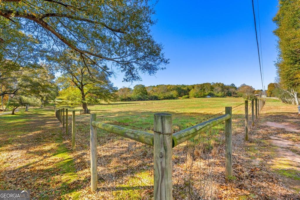 1319 Bethlehem Road Statham - Photo 16