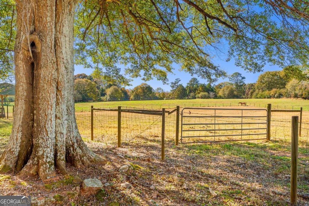 1319 Bethlehem Road Statham - Photo 17