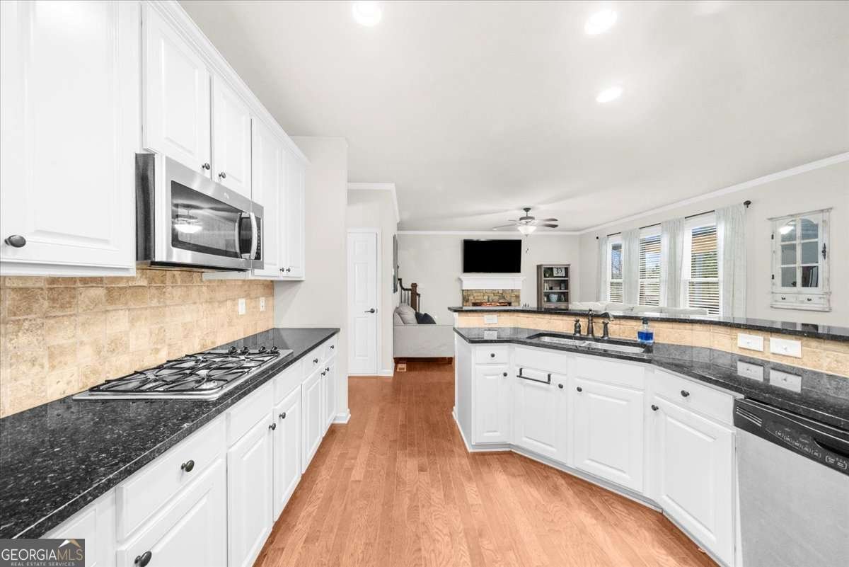 7227 Lake Sterling Boulevard Flowery Branch - Photo 11